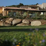 Punta Falcone سانتا تيريزا غالّورا