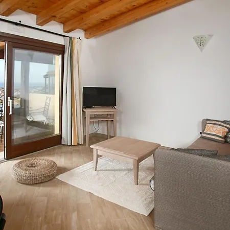 Punta Falcone 4*