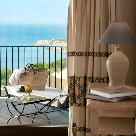 Punta Falcone 4*