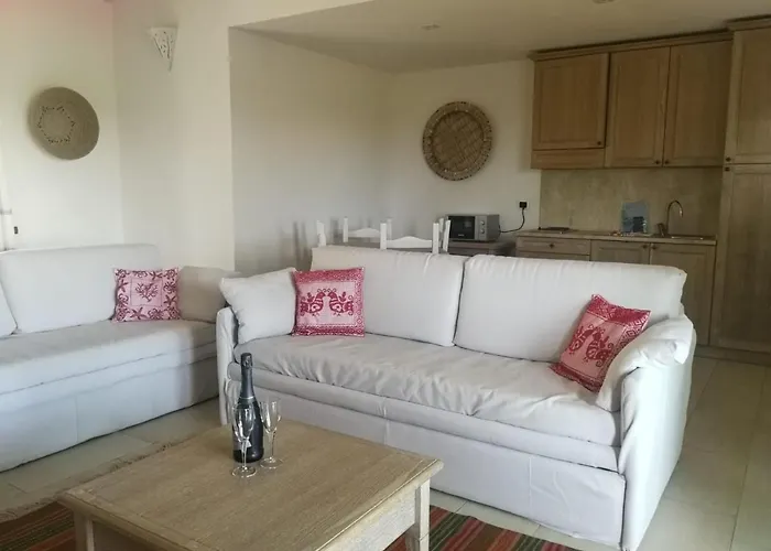 Punta Falcone Aparthotel