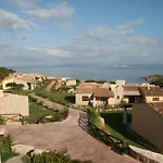 Ξενοδοχείο με διαμερίσματα Punta Falcone