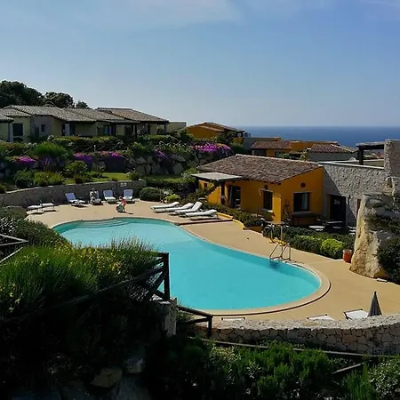 Aparthotel Punta Falcone