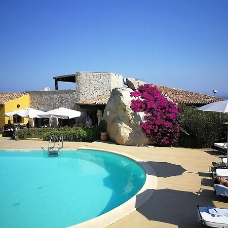 Punta Falcone شقة فندقية 4*