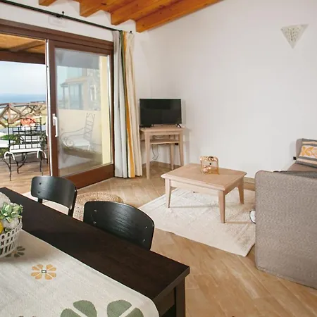 Punta Falcone 4*