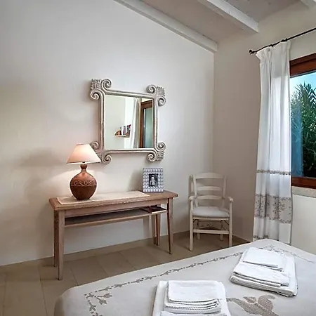 Aparthotel Punta Falcone 4*