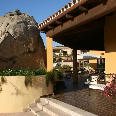 Ξενοδοχείο με διαμερίσματα Punta Falcone Santa Teresa Gallura