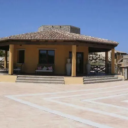 Punta Falcone 4*